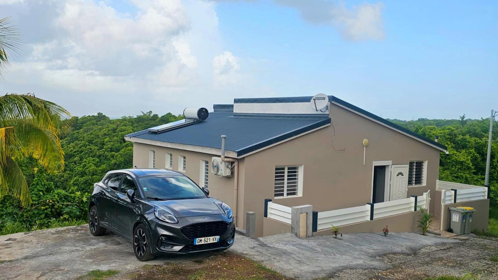 Maison Le Gosier  Eksteriør billede